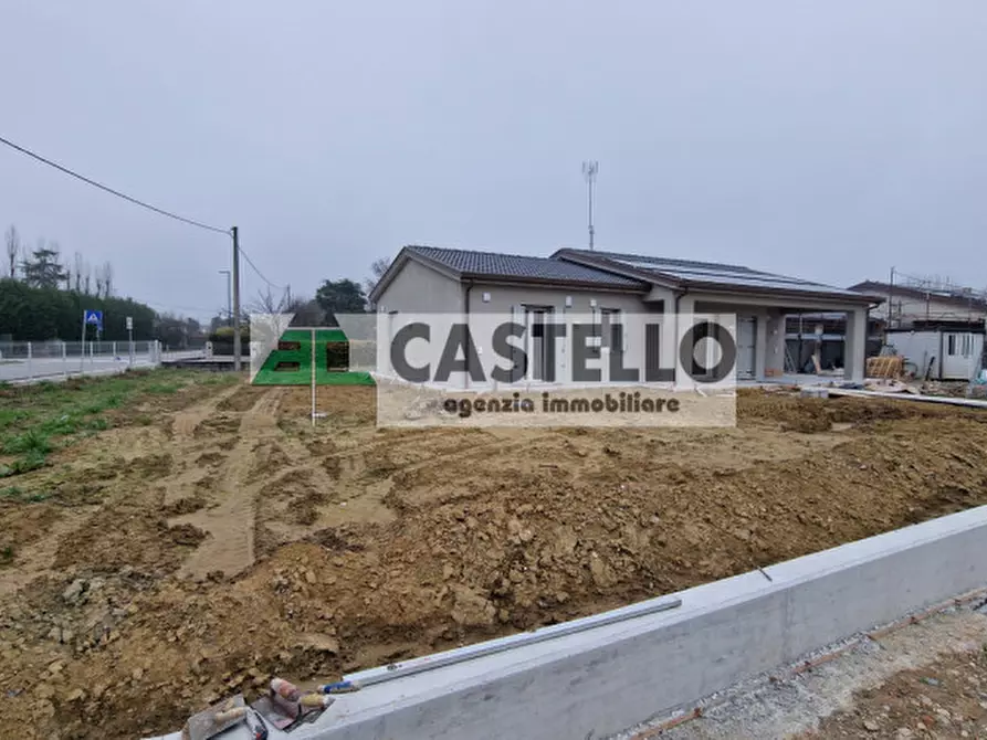 Immagine 1 di Casa indipendente in vendita  in lovati a Campodarsego