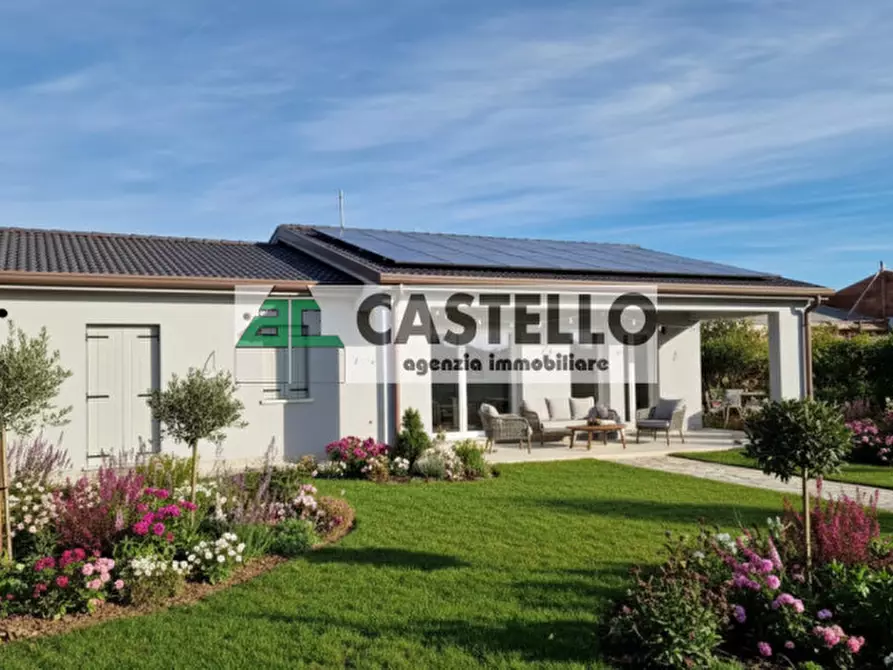 Immagine 1 di Casa indipendente in vendita  in lovati a Campodarsego