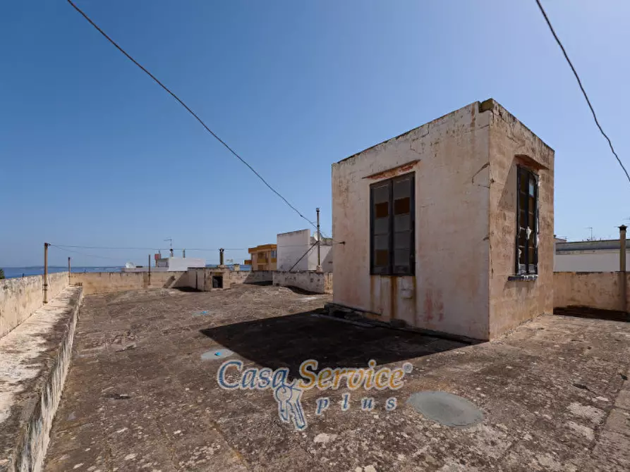 Immagine 5 di Palazzo in vendita  in Via Venezia a Gallipoli