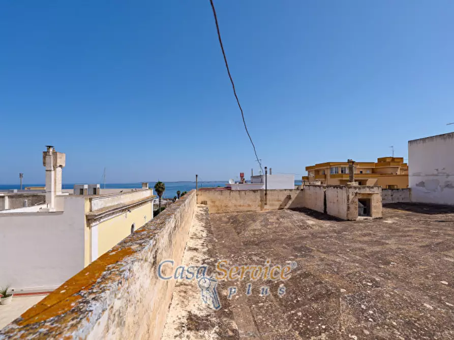 Immagine 7 di Palazzo in vendita  in Via Venezia a Gallipoli