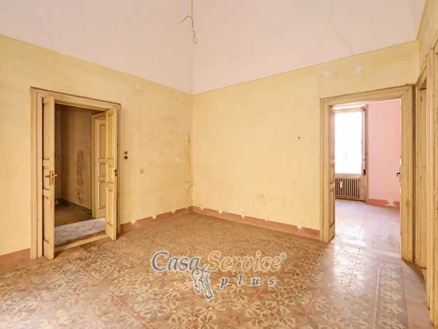 Immagine 29 di Palazzo in vendita  in Via Venezia a Gallipoli