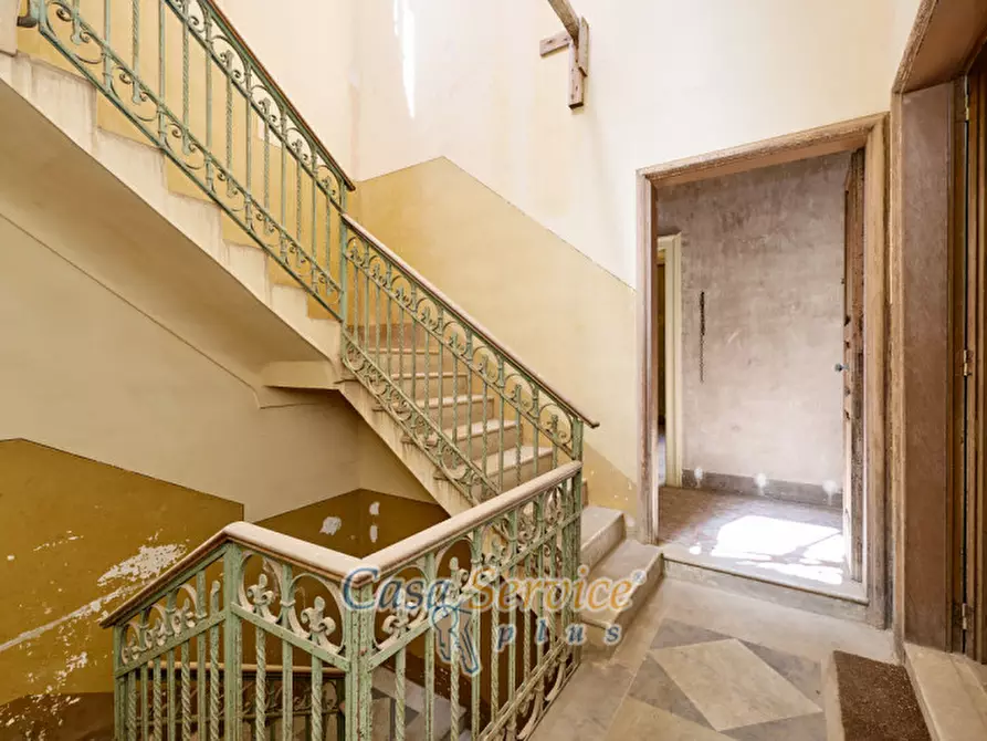 Immagine 35 di Palazzo in vendita  in Via Venezia a Gallipoli