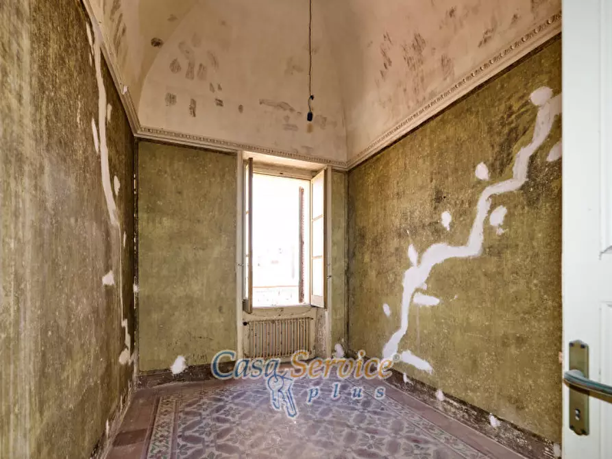 Immagine 41 di Palazzo in vendita  in Via Venezia a Gallipoli