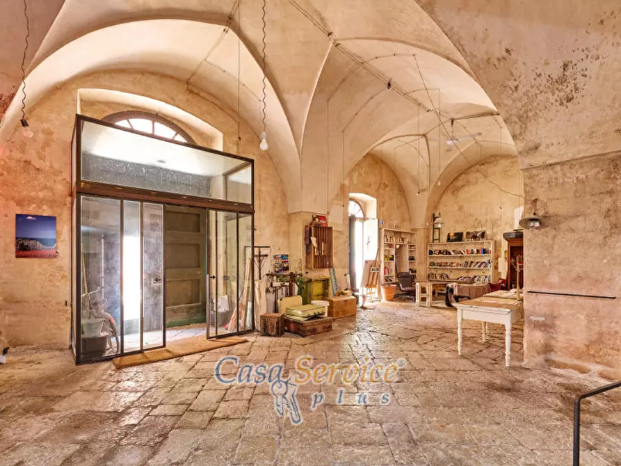 Immagine 72 di Palazzo in vendita  in Via Venezia a Gallipoli