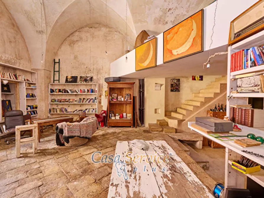 Immagine 73 di Palazzo in vendita  in Via Venezia a Gallipoli