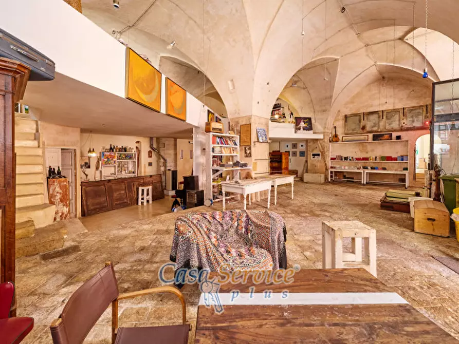 Immagine 75 di Palazzo in vendita  in Via Venezia a Gallipoli
