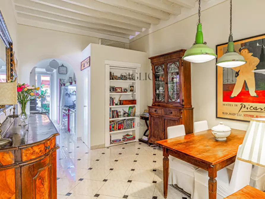 Immagine 1 di Appartamento in vendita  in Borgo San Frediano a Firenze