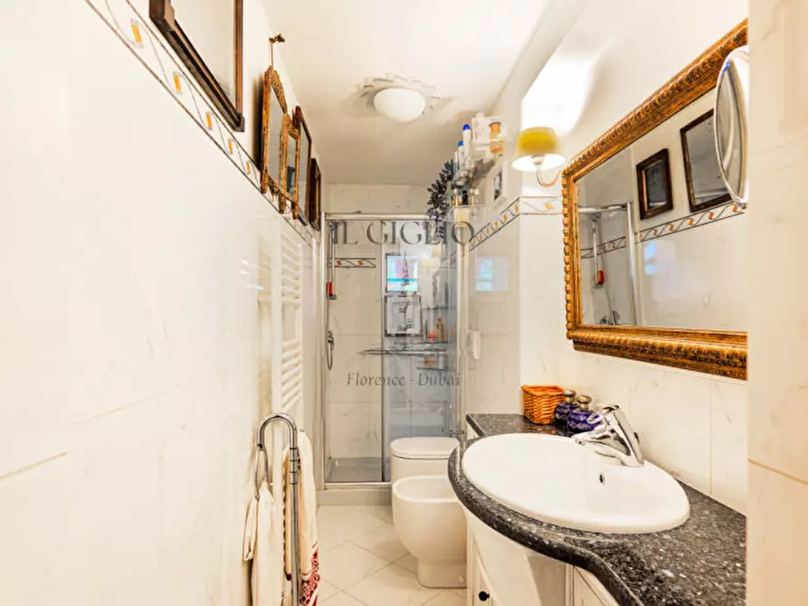 Immagine 9 di Appartamento in vendita  in Borgo San Frediano a Firenze