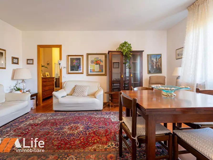 Immagine 3 di Appartamento in vendita  in Via Fratelli Vianello Moro 7 a Monticello Conte Otto