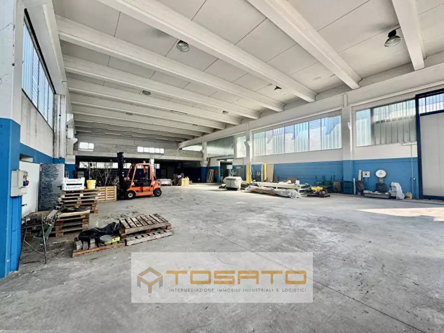 Immagine 1 di Capannone industriale in vendita  a Sant'ambrogio Di Valpolicella