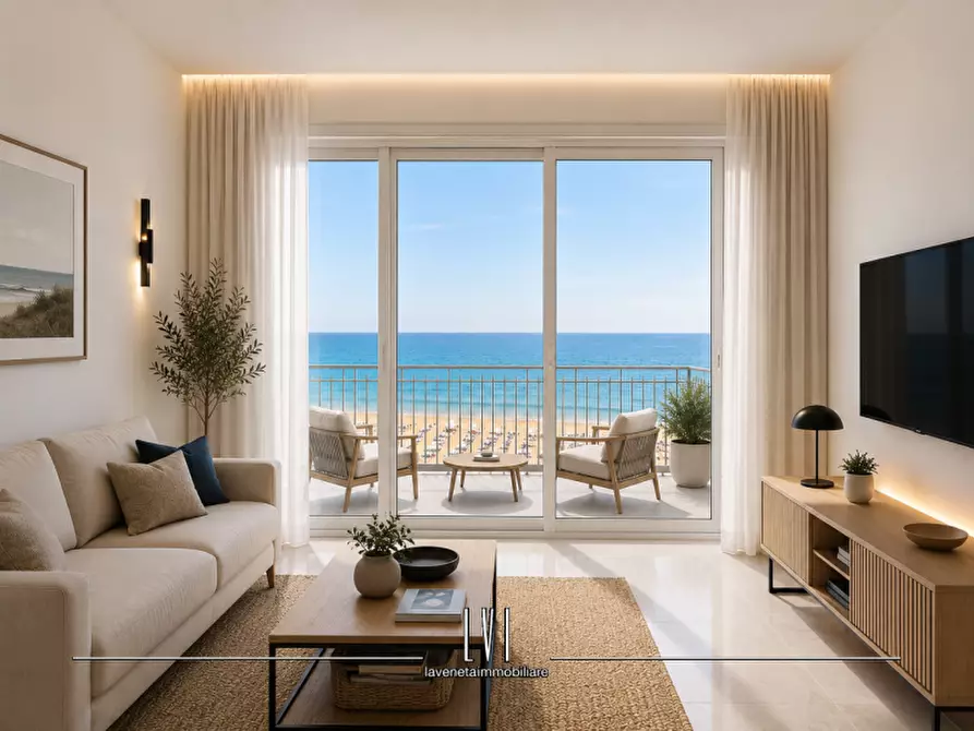 Immagine 6 di Appartamento in vendita  in via Andrea Bafile 9° accesso al mare n.14 a Jesolo