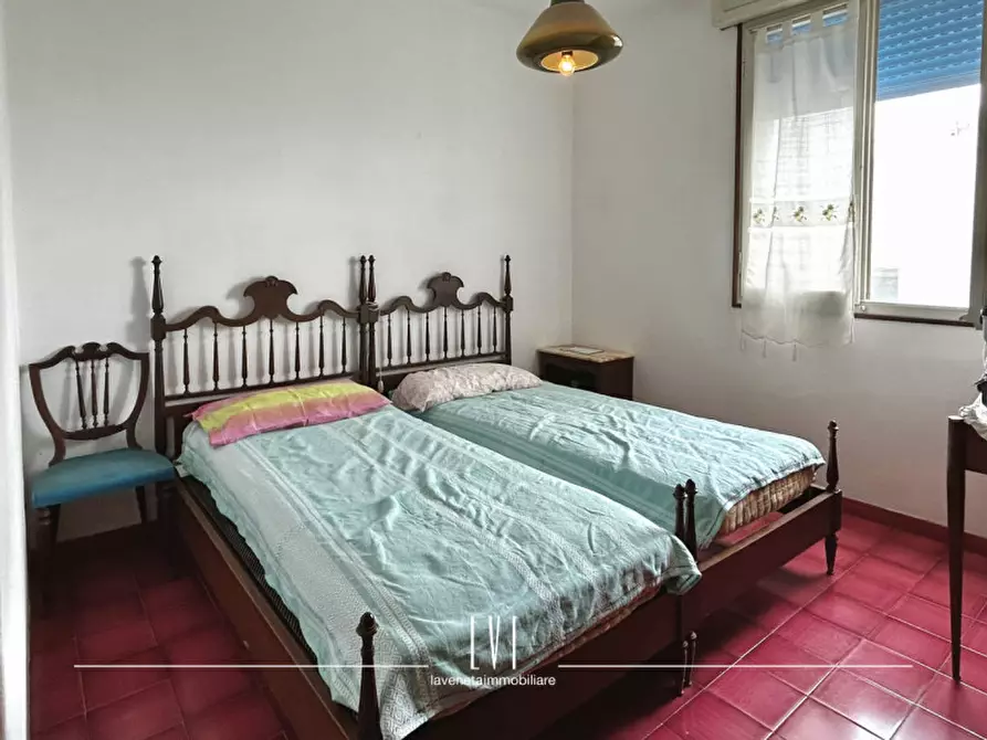 Immagine 19 di Appartamento in vendita  in via Andrea Bafile 9° accesso al mare n.14 a Jesolo