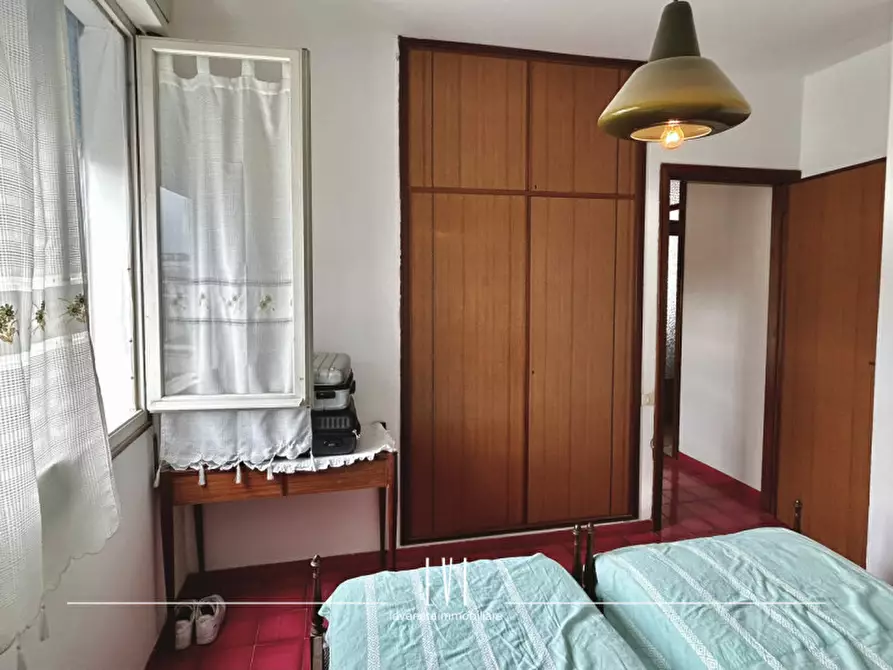 Immagine 21 di Appartamento in vendita  in via Andrea Bafile 9° accesso al mare n.14 a Jesolo