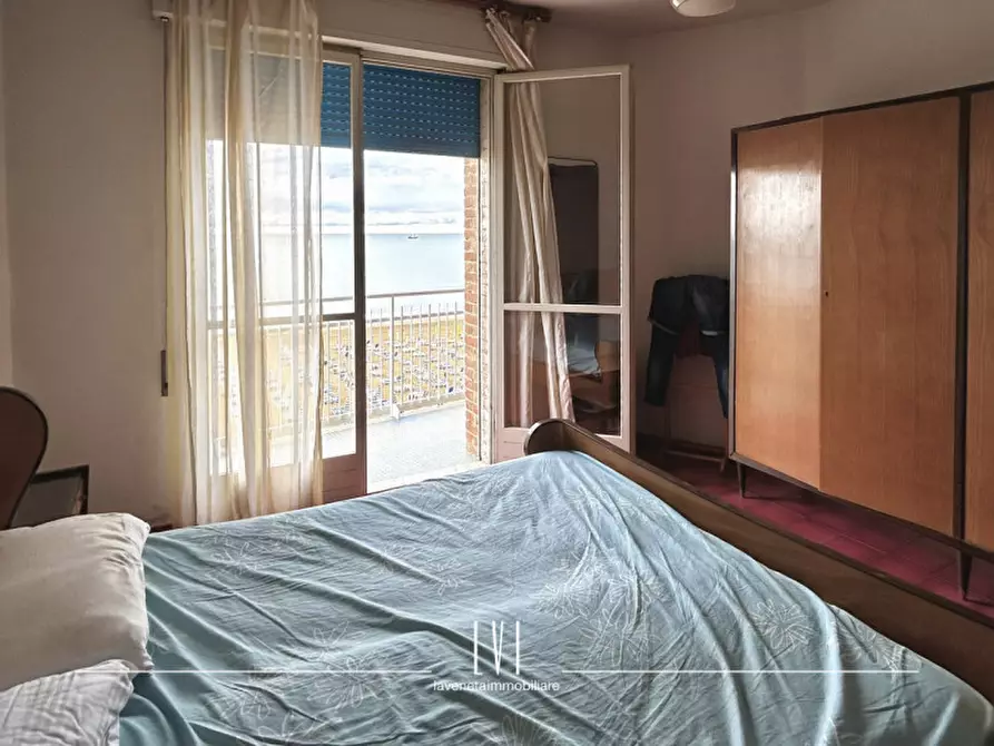 Immagine 29 di Appartamento in vendita  in via Andrea Bafile 9° accesso al mare n.14 a Jesolo