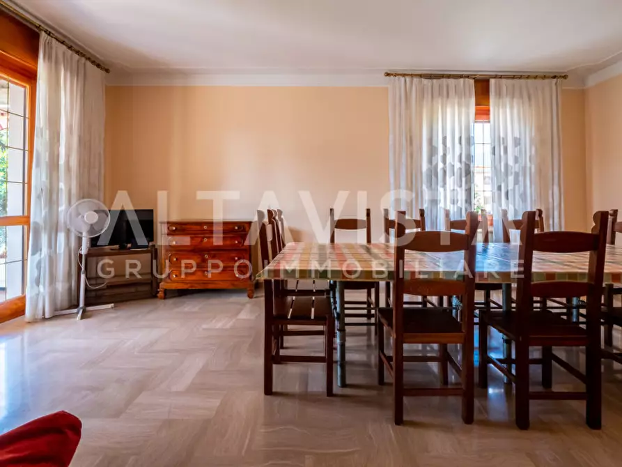 Immagine 11 di Villa in vendita  in Via avogradro a Rezzato