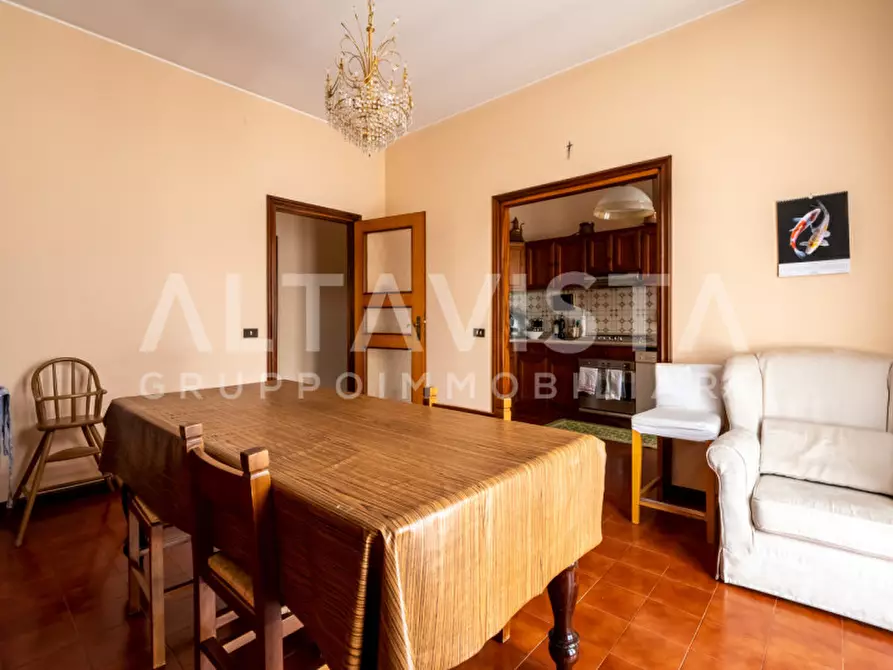 Immagine 18 di Villa in vendita  in Via avogradro a Rezzato