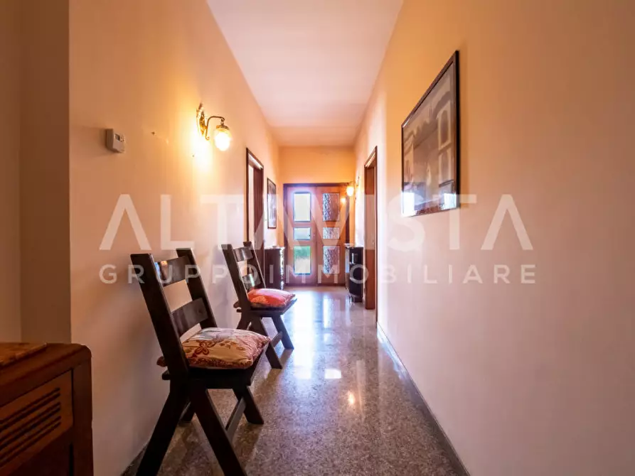 Immagine 24 di Villa in vendita  in Via avogradro a Rezzato