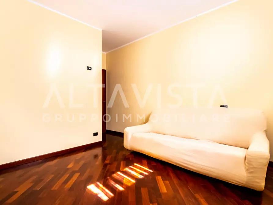 Immagine 46 di Villa in vendita  in Via avogradro a Rezzato