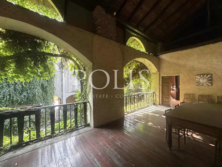 Immagine 5 di Villa in vendita  in VIA DIAZ a Alzate Brianza