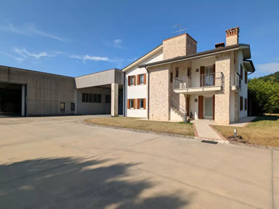 Immagine 1 di Capannone industriale in vendita  in Lugo di Vicenza Via Martiri Della Libertà a Lugo Di Vicenza