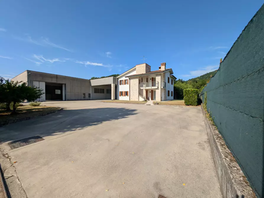 Immagine 3 di Capannone industriale in vendita  in Lugo di Vicenza Via Martiri Della Libertà a Lugo Di Vicenza