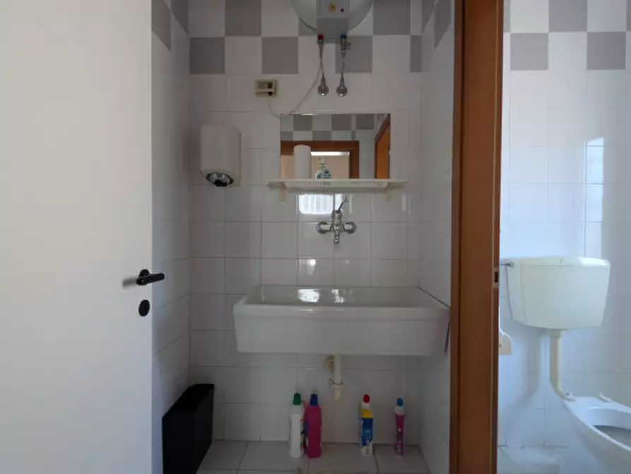 Immagine 19 di Capannone industriale in vendita  in Lugo di Vicenza Via Martiri Della Libertà a Lugo Di Vicenza