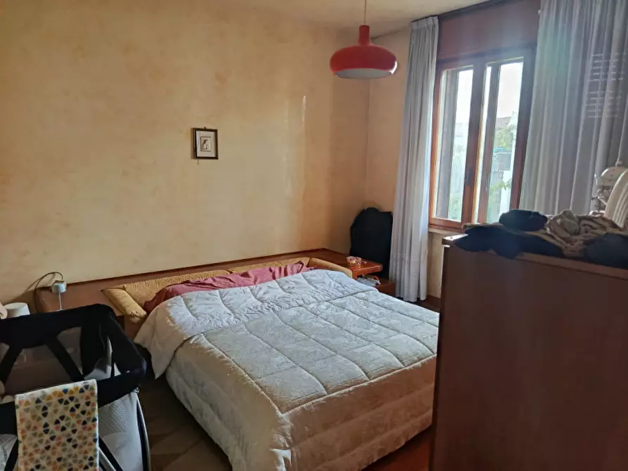 Immagine 6 di Villa in affitto  a Padova