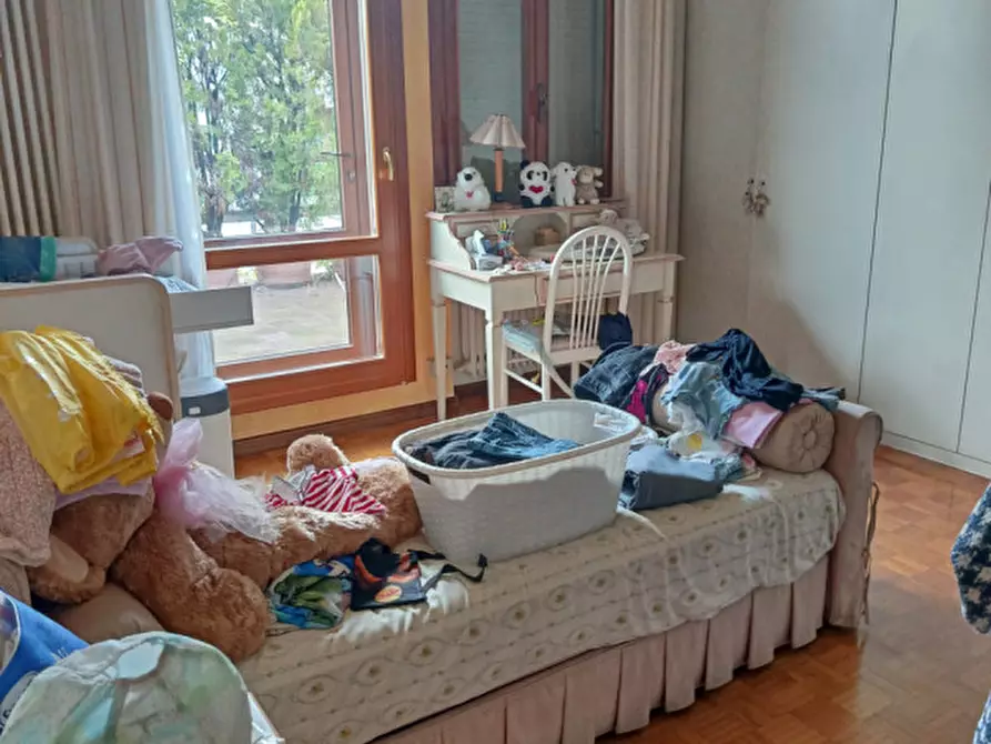 Immagine 7 di Villa in affitto  a Padova