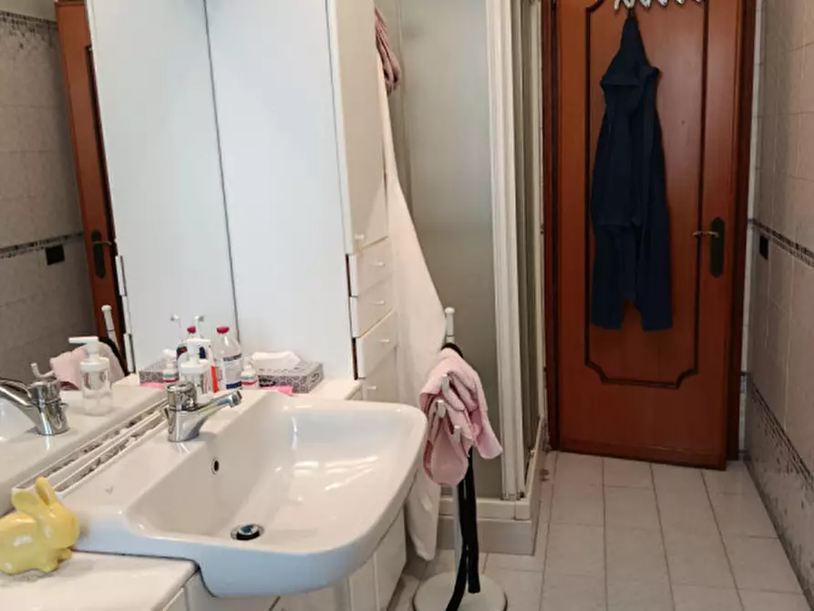 Immagine 8 di Villa in affitto  a Padova