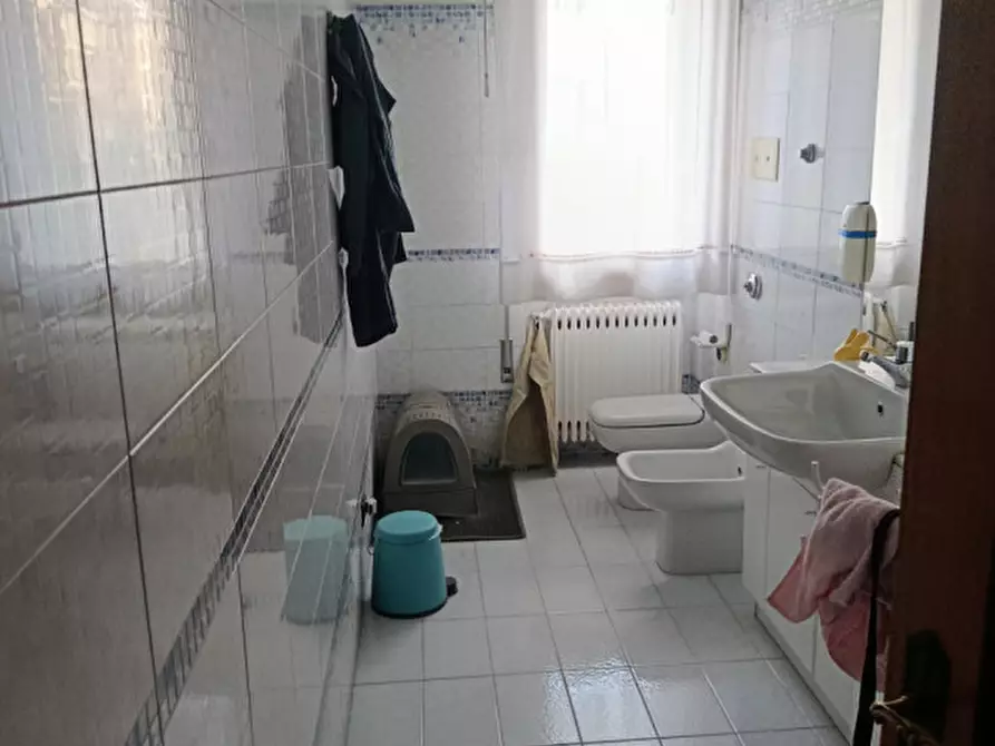 Immagine 11 di Villa in affitto  a Padova