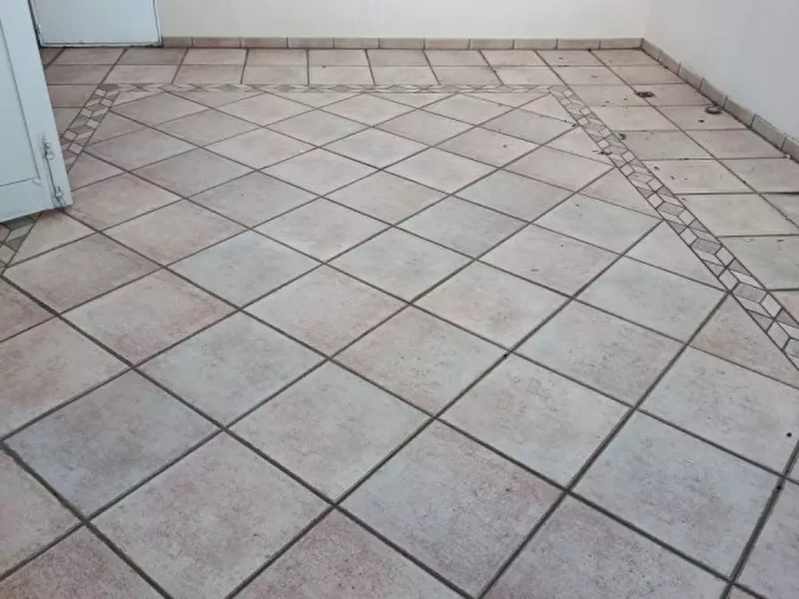 Immagine 15 di Villa in affitto  a Padova