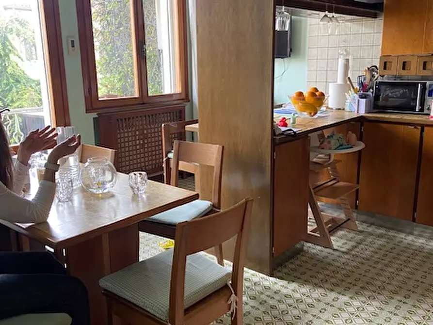 Immagine 28 di Villa in affitto  a Padova