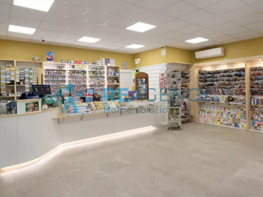 Immagine 3 di Attività commerciale in vendita  in Viale Trieste 95 a Vicenza