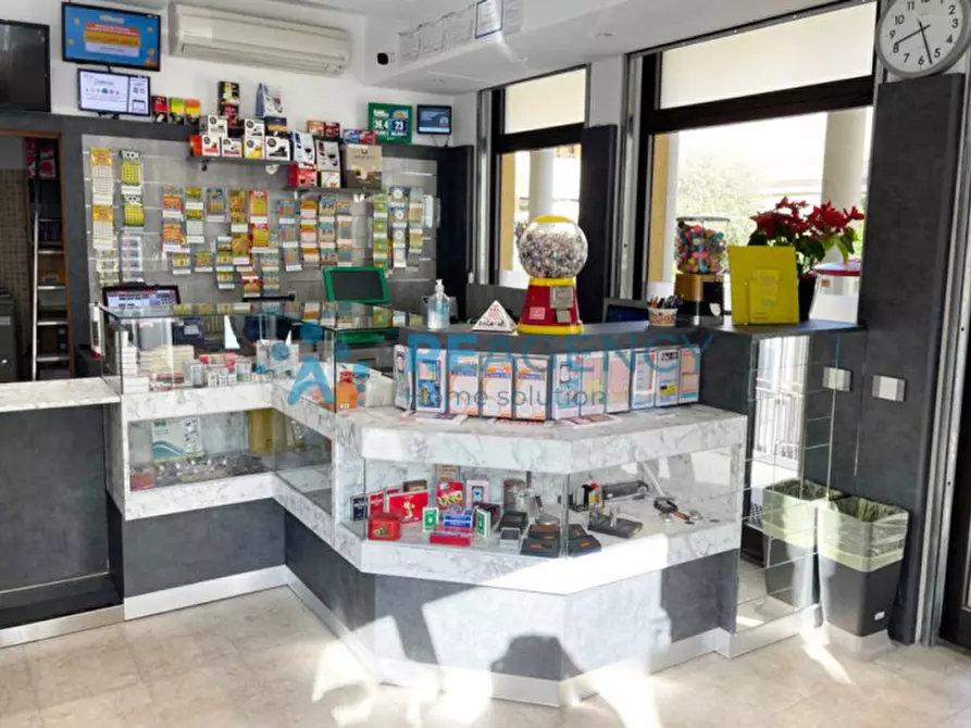 Immagine 6 di Attività commerciale in vendita  in Viale Trieste 95 a Vicenza