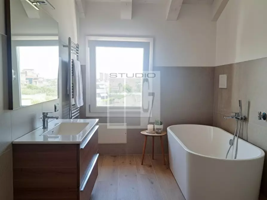 Immagine 2 di Appartamento in vendita  in Via Venier a Loreggia