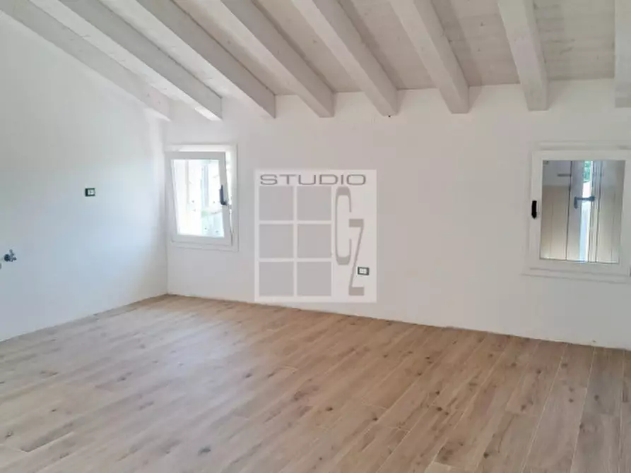 Immagine 7 di Appartamento in vendita  in Via Venier a Loreggia