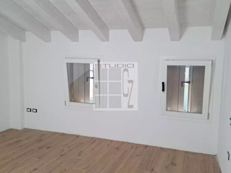 Immagine 9 di Appartamento in vendita  in Via Venier a Loreggia