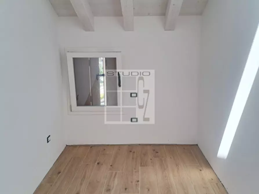 Immagine 13 di Appartamento in vendita  in Via Venier a Loreggia