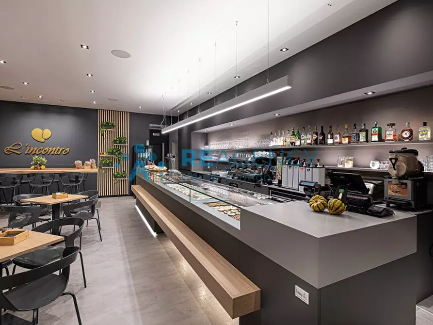 Immagine 1 di Attività commerciale in vendita  in Viale Trieste 95, VICENZA a Chiampo