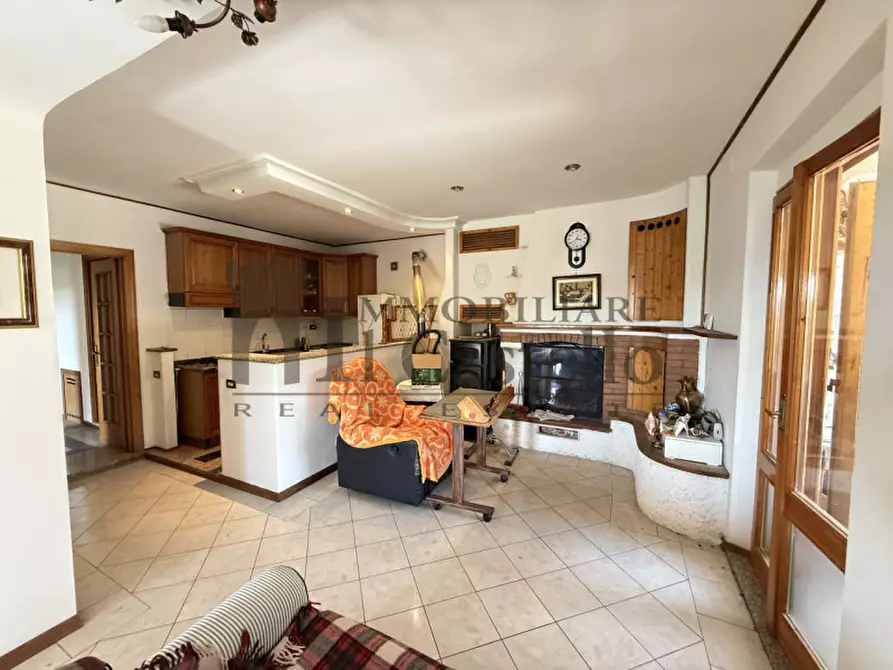 Immagine 11 di Casa indipendente in vendita  in Migliaiolo a Panicale