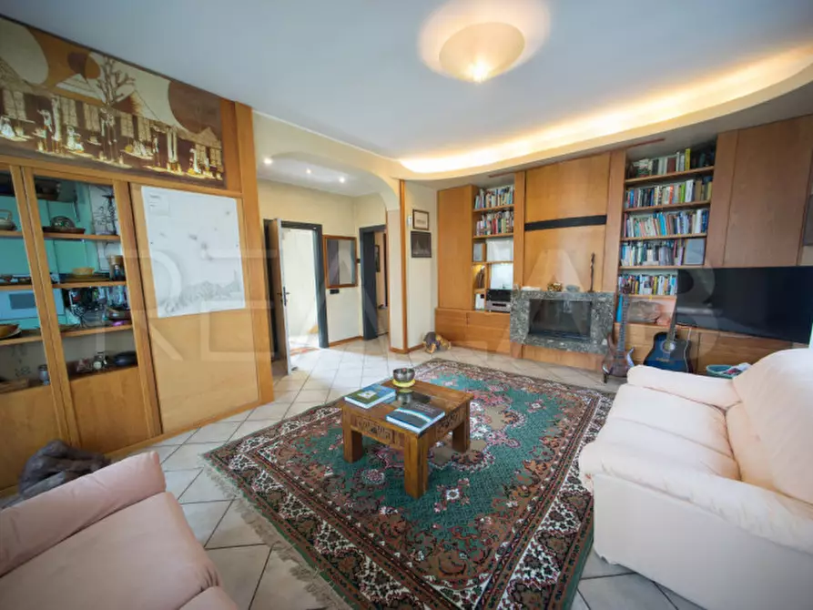 Immagine 8 di Villa in vendita  in Via San Giovanni Bosco 15 a Lambrugo