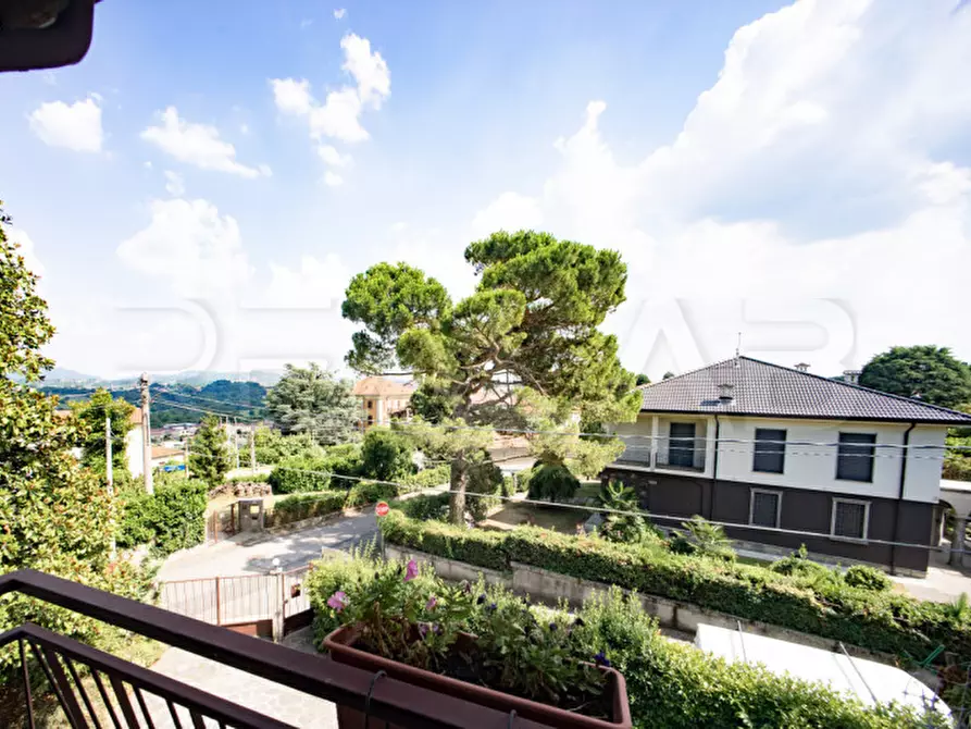 Immagine 23 di Villa in vendita  in Via San Giovanni Bosco 15 a Lambrugo