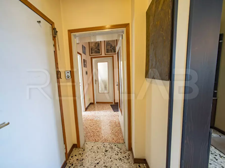 Immagine 29 di Villa in vendita  in Via San Giovanni Bosco 15 a Lambrugo