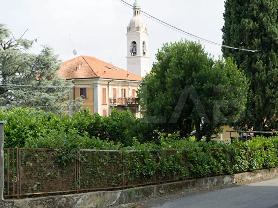 Immagine 45 di Villa in vendita  in Via San Giovanni Bosco 15 a Lambrugo
