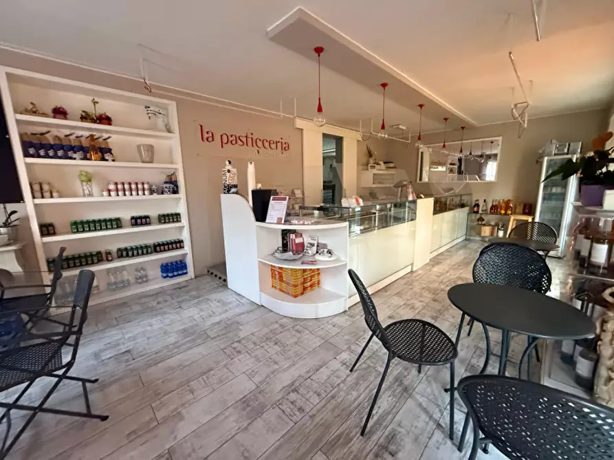 Immagine 1 di Attività commerciale in vendita  in Via Giacomo Matteotti 58 a Argenta