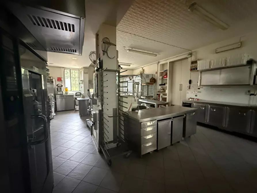 Immagine 15 di Attività commerciale in vendita  in Via Giacomo Matteotti 58 a Argenta