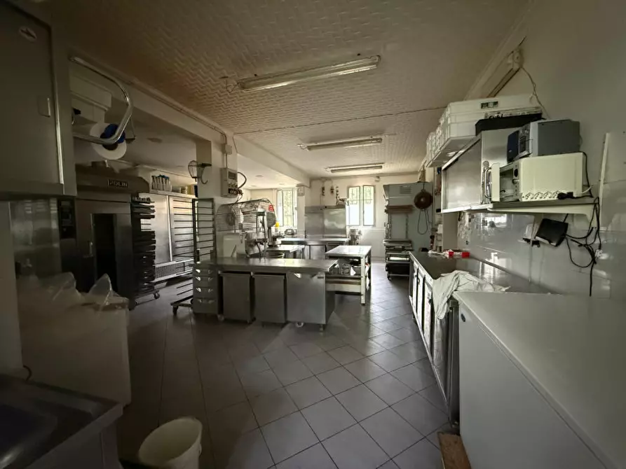 Immagine 16 di Attività commerciale in vendita  in Via Giacomo Matteotti 58 a Argenta