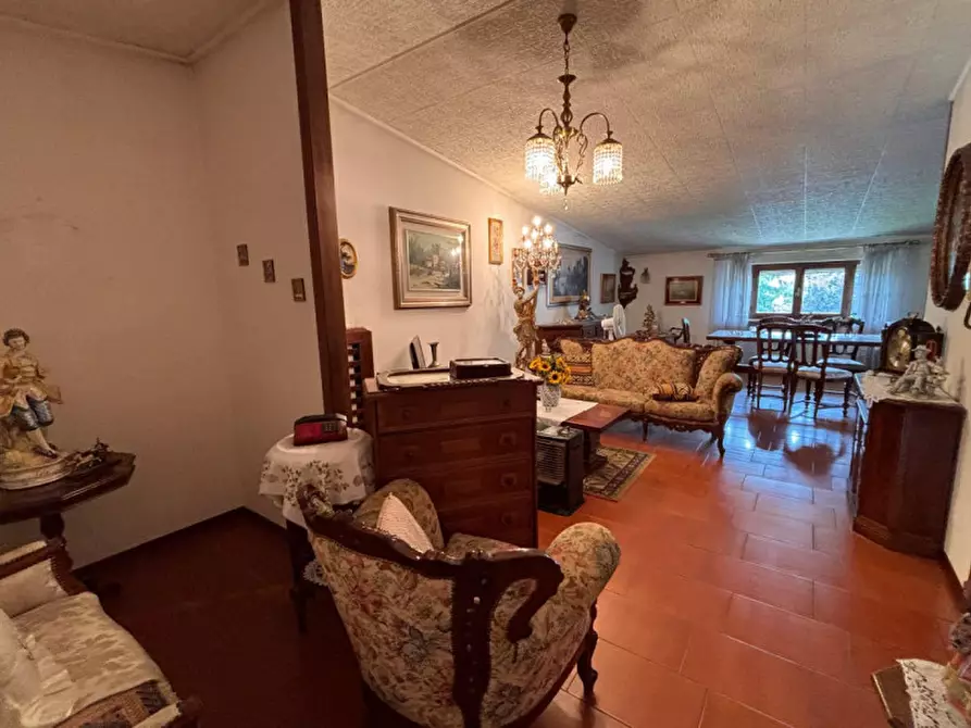 Immagine 2 di Appartamento in vendita  in Via Cesare Battisti a Badia Calavena