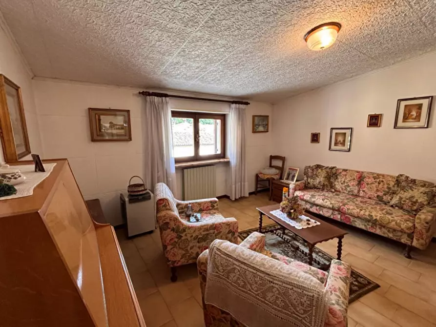 Immagine 17 di Appartamento in vendita  in Via Cesare Battisti a Badia Calavena