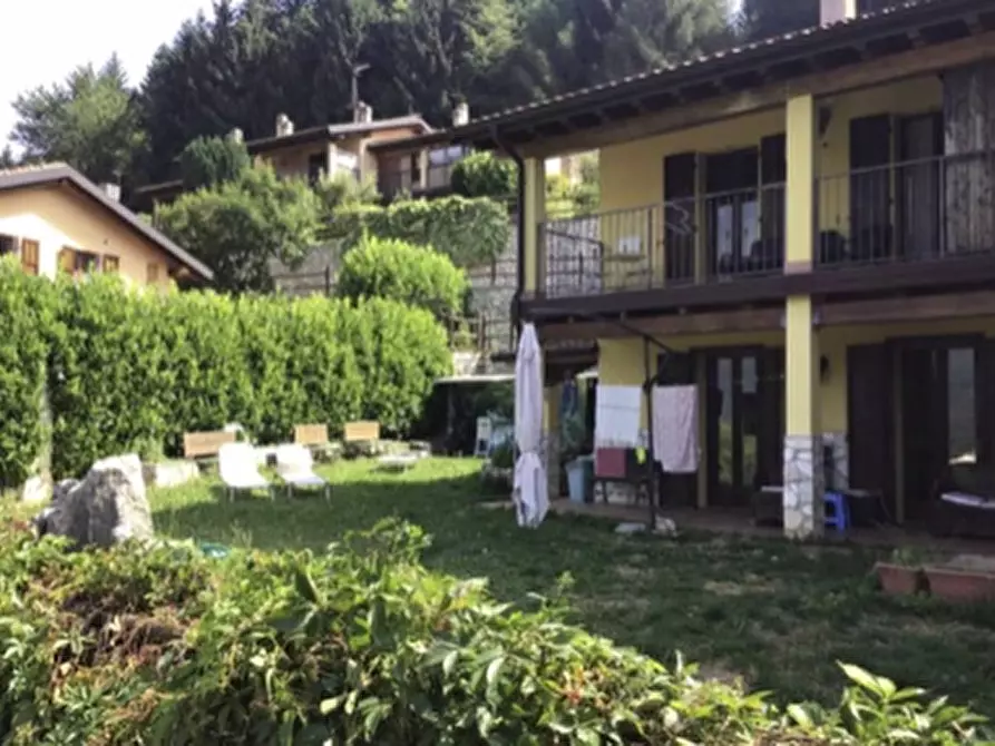 Immagine 2 di Appartamento in vendita  in VIA ANGELO SARTORI 11/A a Ferrara Di Monte Baldo